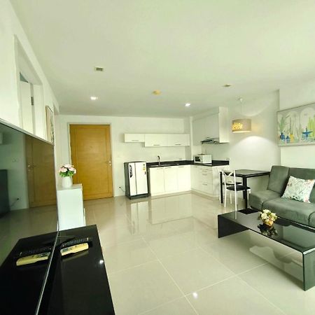 The Urban City Center By Fantasea Beach Pattaya Luaran gambar