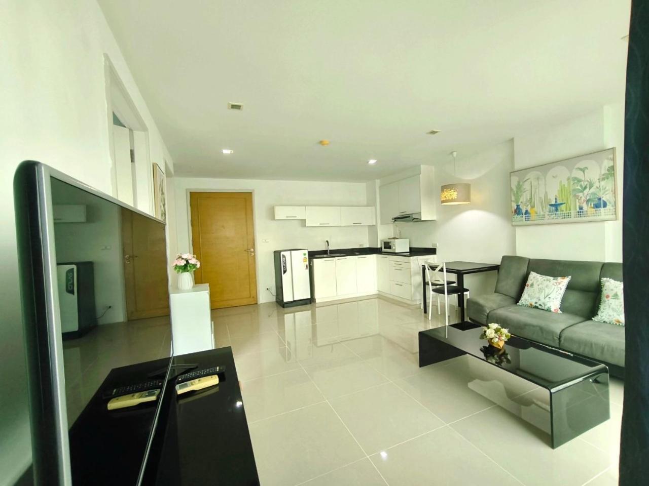 The Urban City Center By Fantasea Beach Pattaya Luaran gambar